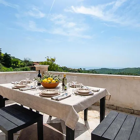 Beautiful In Holiday home Acquavella